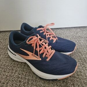 Brooks althetic shoes